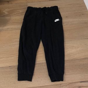 girls nike sweatpants